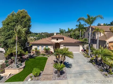 6464 Paseo Cerro, Carlsbad, CA 92009
