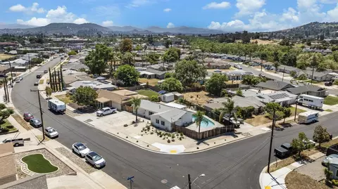 Exterior - 9109 Willowgrove Ave, Santee, CA 92071 photo 2 of 11
