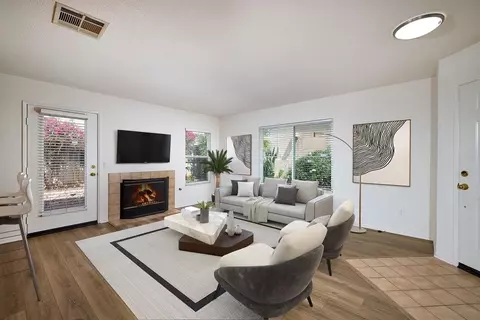 2750 Wanek Rd, Escondido, CA 92027 photo 2