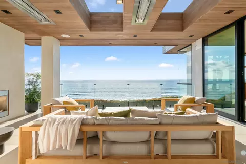 516 Stratford Ct, Del Mar, CA 92014