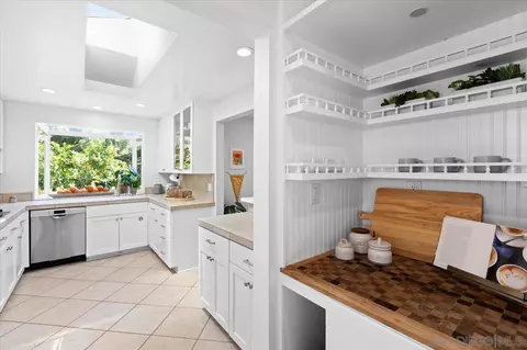 Kitchen - 208 E Glaucus St, Encinitas, CA 92024 photo 2 of 3