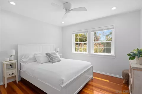 Bedroom - 208 E Glaucus St, Encinitas, CA 92024 photo 2 of 3