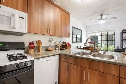 Kitchen - 8621 Arminda Cir #28, Santee, CA 92071 photo 2 of 2