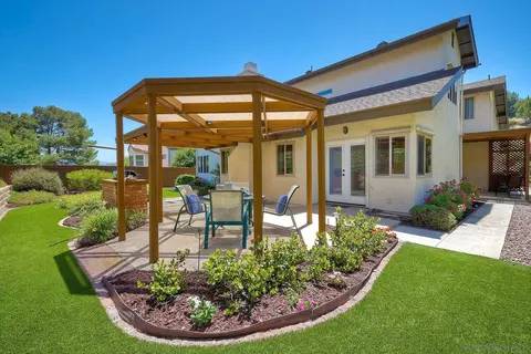17844 Aguamiel Rd, San Diego, CA 92127