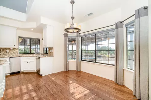 653 Tumble Creek Ln, Fallbrook, CA 92028 photo 13