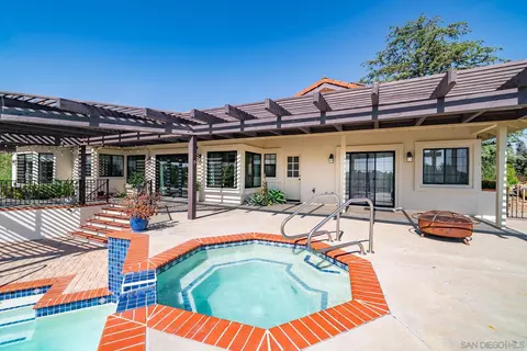 653 Tumble Creek Ln, Fallbrook, CA 92028 photo 44