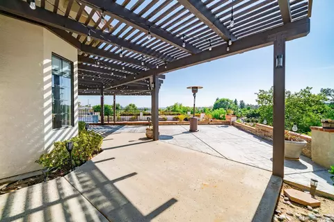 653 Tumble Creek Ln, Fallbrook, CA 92028 photo 47