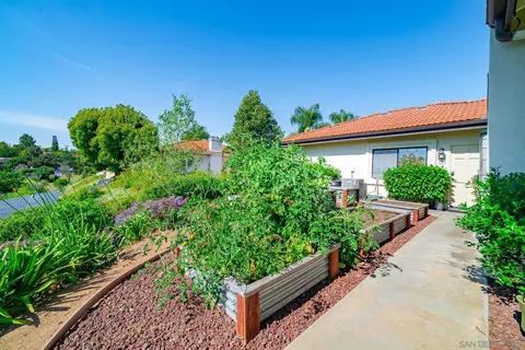 653 Tumble Creek Ln, Fallbrook, CA 92028 photo 50