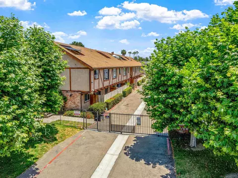 465 4th Ave #13, Chula Vista, CA 91910