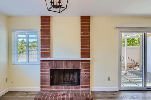 13754 Comuna Dr, Poway, CA 92064 photo 4
