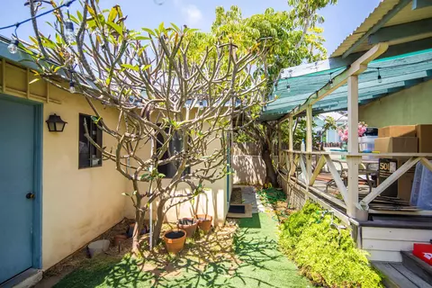 Exterior - 952 I Ave, Coronado, CA 92118 photo 7 of 10