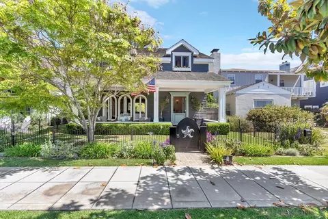 Exterior - 1015 Olive Ave, Coronado, CA 92118 photo 2 of 15