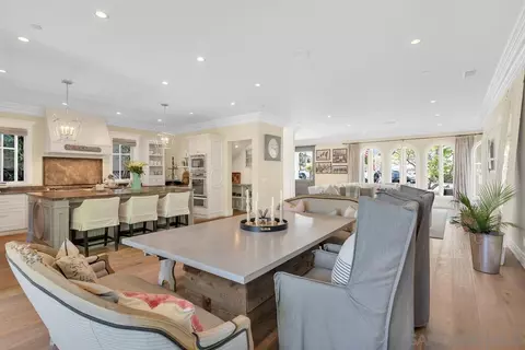 Dining - 1015 Olive Ave, Coronado, CA 92118 photo 2 of 3