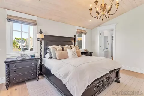 Bedroom - 1015 Olive Ave, Coronado, CA 92118 photo 4 of 8