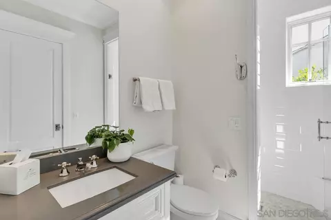 Bath - 1015 Olive Ave, Coronado, CA 92118 photo 2 of 9