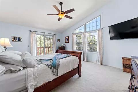 Bedroom - 2567 Navarra Dr #B, Carlsbad, CA 92009 photo 1 of 4