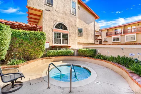 Exterior - 2567 Navarra Dr #B, Carlsbad, CA 92009 photo 4 of 4