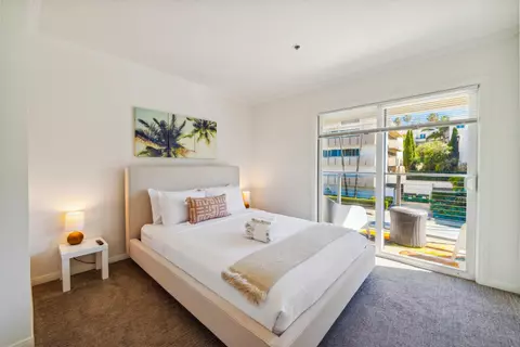 Bedroom - 457 Coast Blvd #403, La Jolla, CA 92037 photo 2 of 2