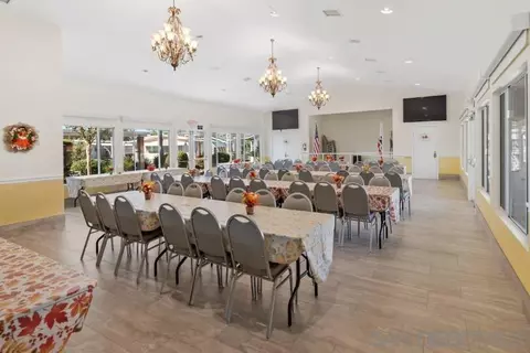 Dining - 2280 E Valley Pkwy #59, Escondido, CA 92027 photo 3 of 3