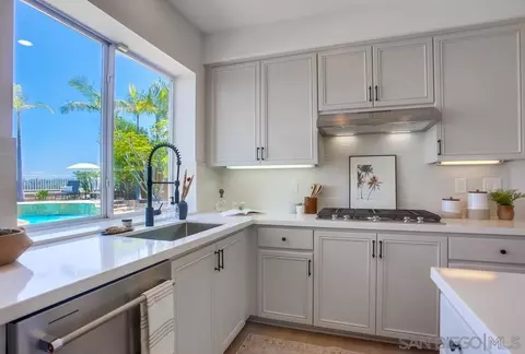 3802 Sienna St, Oceanside, CA 92056 photo 2