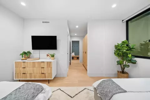 Other - 66 E F St, Encinitas, CA 92024 photo 6 of 6