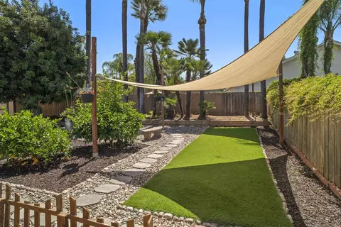 Exterior - 1046 Chestnut St, Escondido, CA 92025 photo 13 of 14