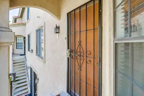 Entry Way - 575 E St #18, Chula Vista, CA 91910 photo 1 of 1