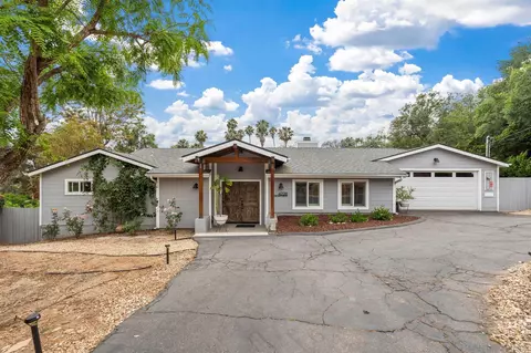 4228 Calavo Dr, La Mesa, CA 91941