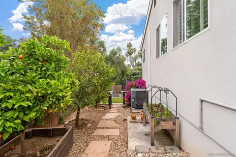 4228 Calavo Dr, La Mesa, CA 91941 photo 32