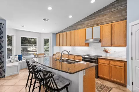 Kitchen - 32440 Evening Primrose Trl, Campo, CA 91906 photo 1 of 5