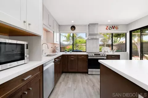 Kitchen - 446 Glen Arbor Dr, Encinitas, CA 92024 photo 1 of 3