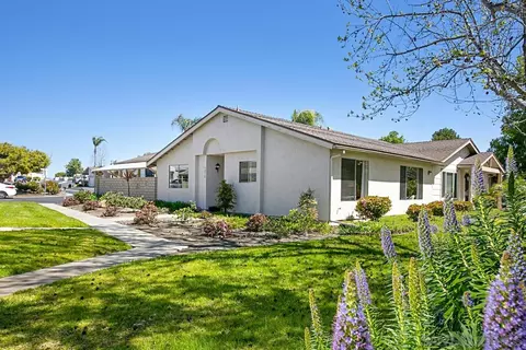Exterior - 1072 Turnstone Way, Oceanside, CA 92057 photo 1 of 8