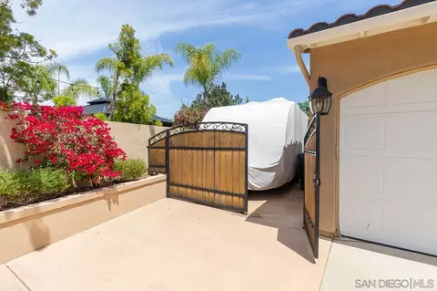 2054 Amparo Ct, Escondido, CA 92025 photo 33