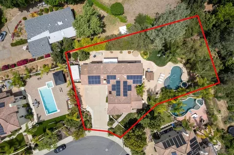 2054 Amparo Ct, Escondido, CA 92025 photo 32