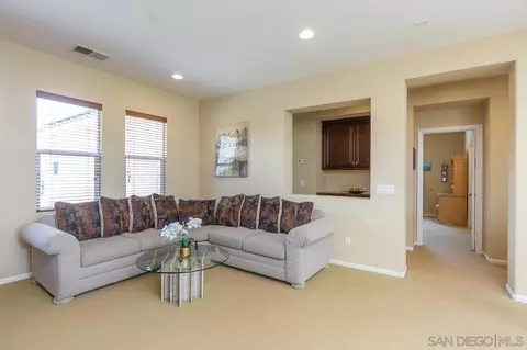 2054 Amparo Ct, Escondido, CA 92025 photo 10
