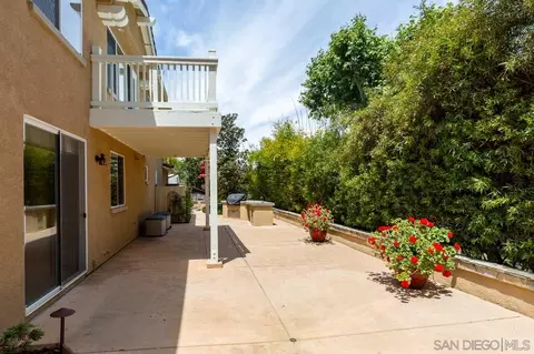 2054 Amparo Ct, Escondido, CA 92025 photo 27