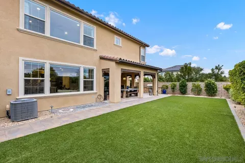 Exterior - 13495 Cielo Ranch Rd, San Diego, CA 92130 photo 10 of 17