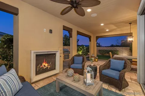 Exterior - 13495 Cielo Ranch Rd, San Diego, CA 92130 photo 3 of 17