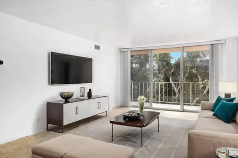 3634 7th Ave #5C, San Diego, CA 92103