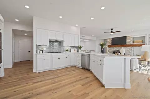 15486 Markar Rd, Poway, CA 92064 photo 13