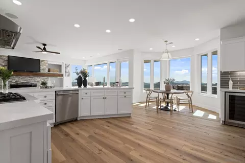 15486 Markar Rd, Poway, CA 92064 photo 9