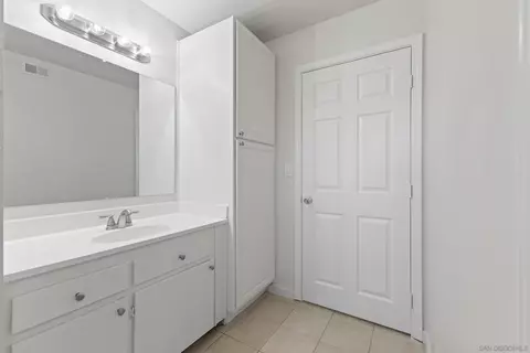 Bath - 1604 Montecito Rd #20, Ramona, CA 92065 photo 1 of 2
