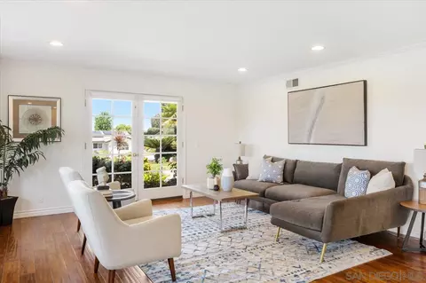 Living - 13217 Silver Saddle Ln, Poway, CA 92064 photo 6 of 6