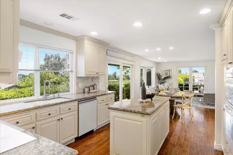 Kitchen - 13217 Silver Saddle Ln, Poway, CA 92064 photo 3 of 3