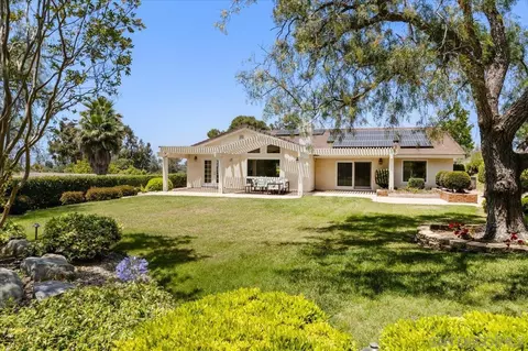 Exterior - 13217 Silver Saddle Ln, Poway, CA 92064 photo 8 of 8