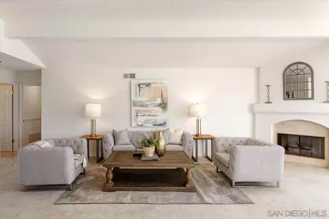 Living - 13217 Silver Saddle Ln, Poway, CA 92064 photo 2 of 6