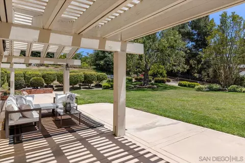 Exterior - 13217 Silver Saddle Ln, Poway, CA 92064 photo 5 of 8