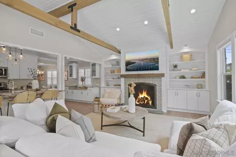 4818 Mount Gaywas Dr, San Diego, CA 92117