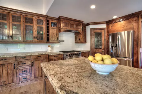Kitchen - 1032 Los Alisos N, Fallbrook, CA 92028 photo 6 of 6