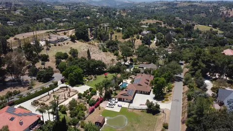 View/Area - 1032 Los Alisos N, Fallbrook, CA 92028 photo 3 of 3
